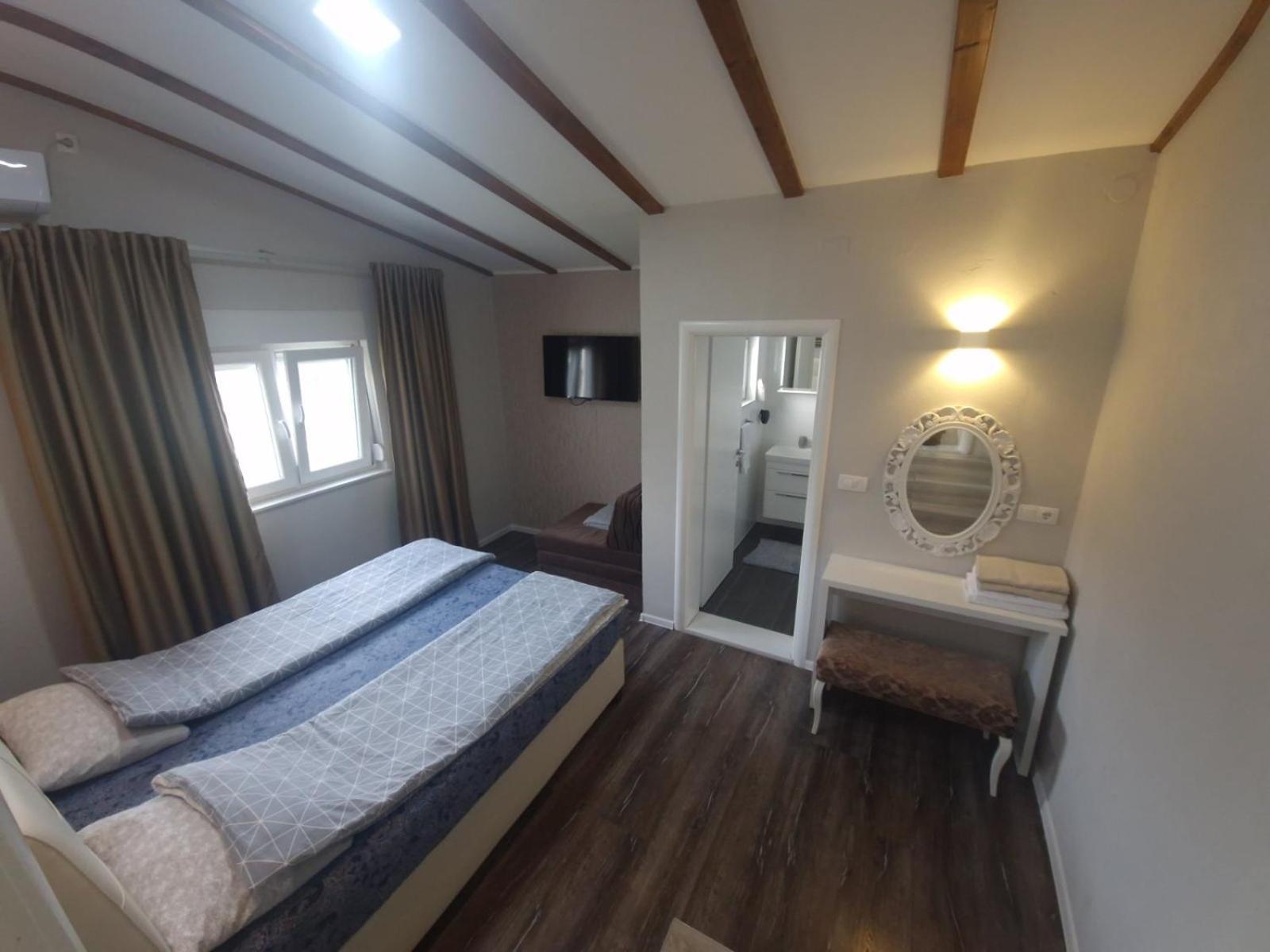 Apartment Oaza โมสตาร์ ภายนอก รูปภาพ